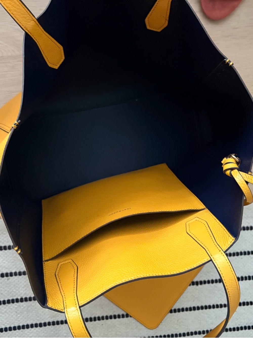 Tory Burch Large Blake Tote - Yellow/Navy - Picture 7 of 8